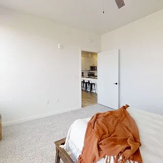 5th image of 1010 Quarry Rd #201