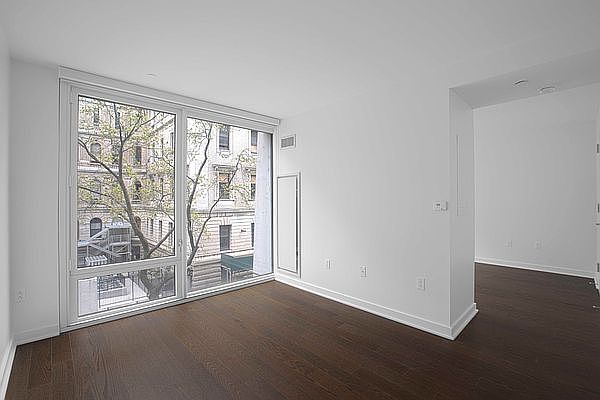 1st image of 400 W 113th St APT 1212