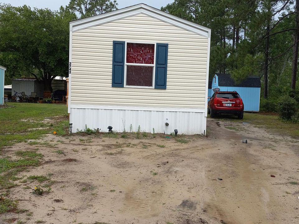 2nd image of 2742 Shell Point Rd SW
