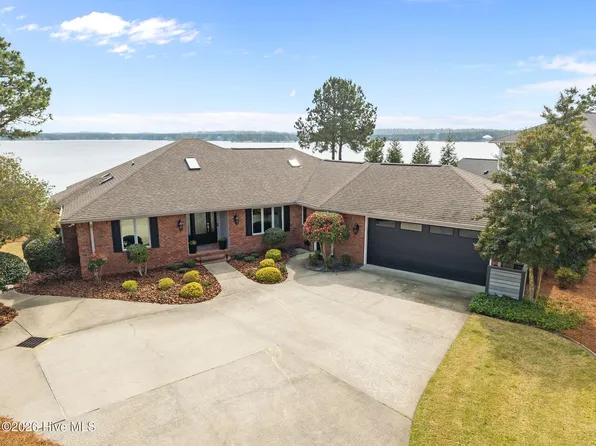 157 Morris Drive, West End, NC 27376