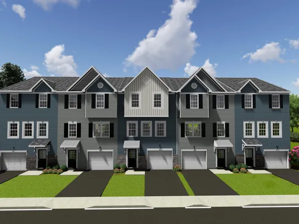 121 Boone Ct, Winchester, VA 22602