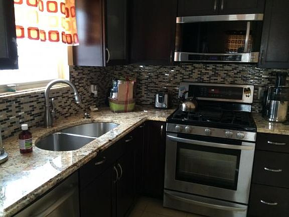2nd image of 1426 E 104th St