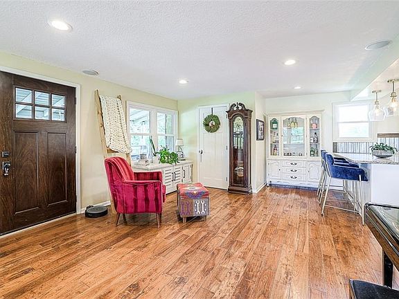 2nd image of 12625 214th St