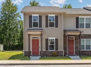 513 Pate Dr, Midway Park, NC 28544