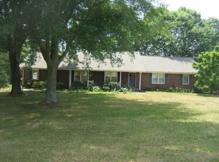 1788 Mineral Springs Rd, Hoschton, GA 30548