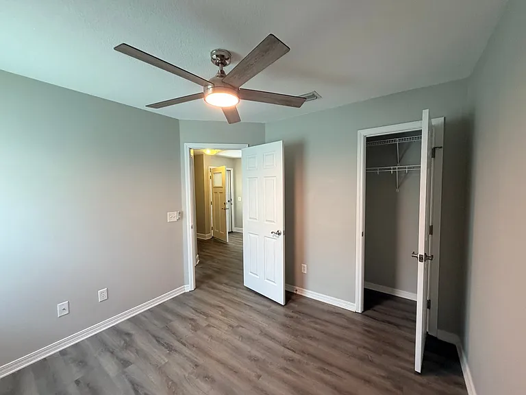 7738 Lola Cir — Photo 36