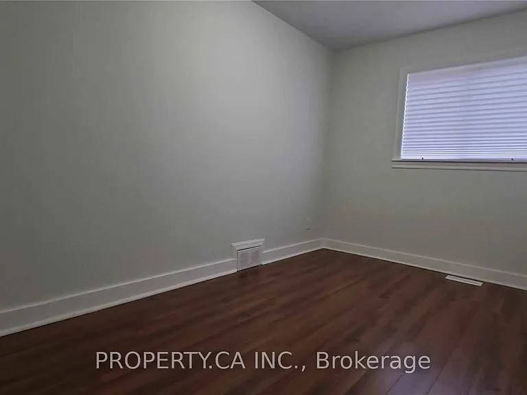 39 Farrell Ave — Photo 15