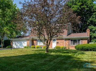 5845 Rockdale Ln, Sylvania, OH 43560