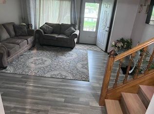 1332 Dolen Pl, Iowa City, IA 52246