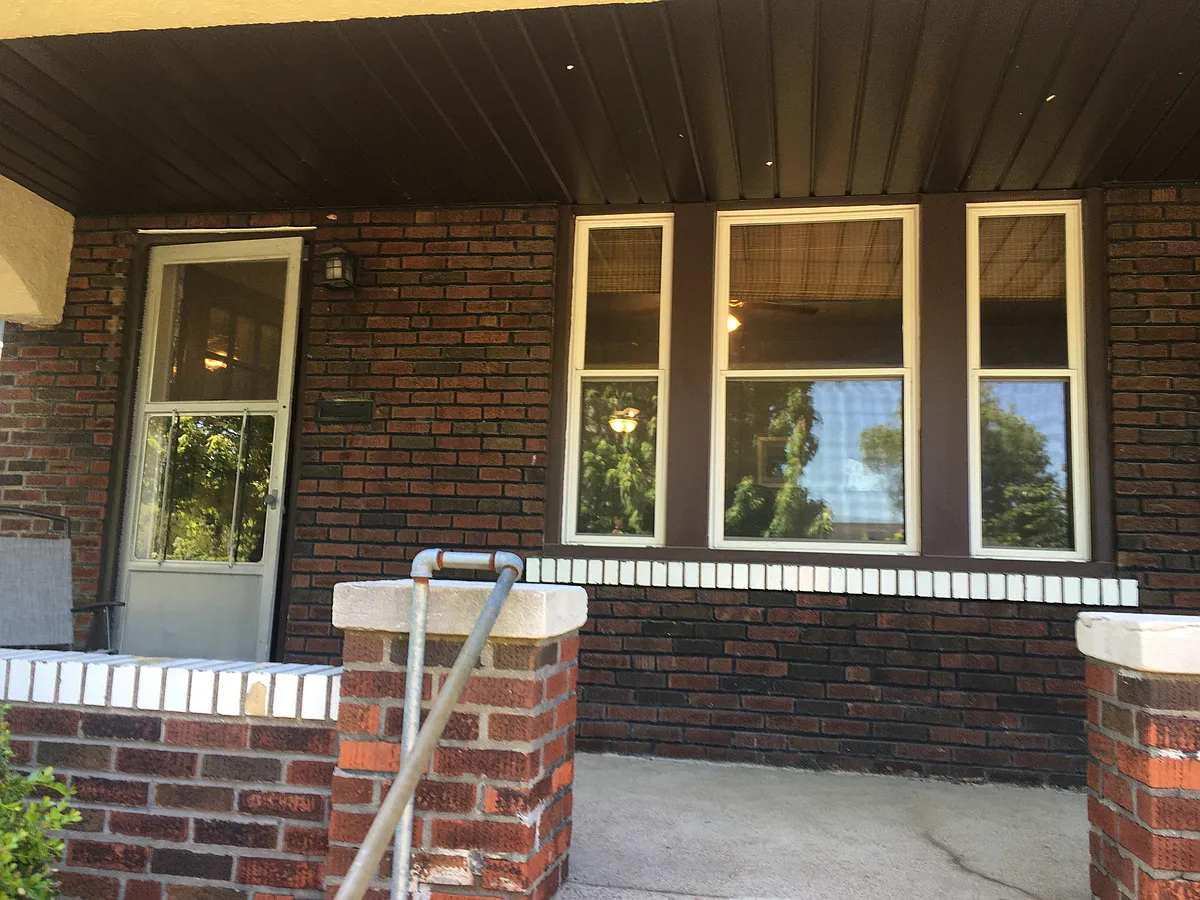 Building Photo - 3910 McDonald Ave #1F