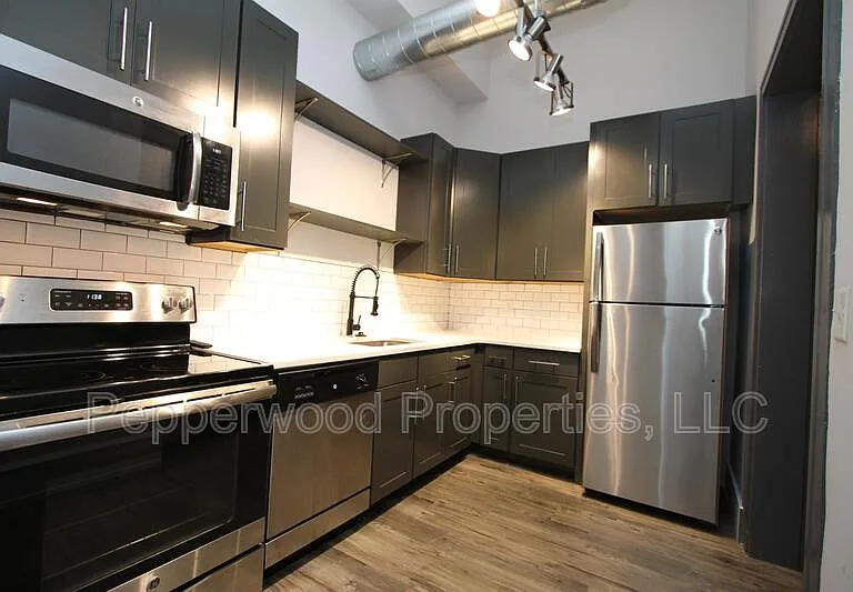 600 Magnolia St #103 — Photo 2