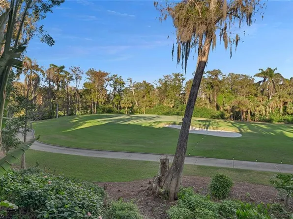 103 Wilderness DR #202, NAPLES, FL 34105
