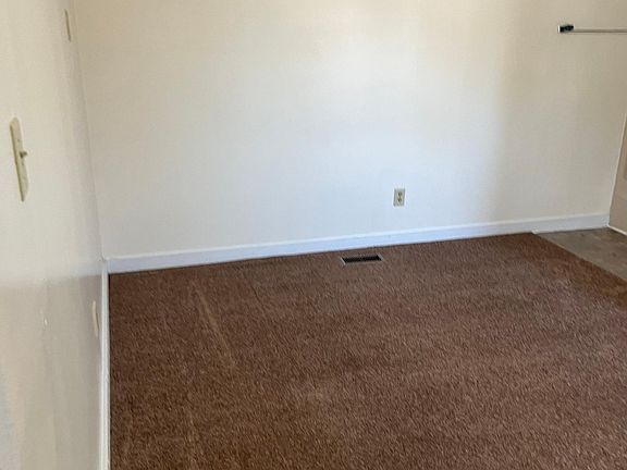 5th image of 866 W Washington St #1/2