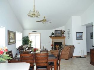 1175 Saint Albert The Great Ct, Sun Prairie, WI 53590