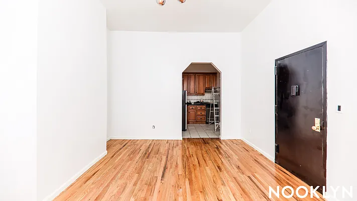 Rented by Nooklyn NYC LLC | media 8