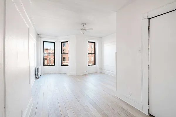 Rented by Compass | media 3