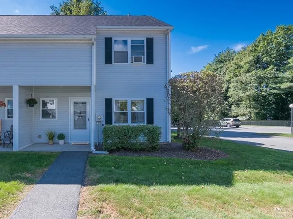 322 Davis St APT F, Greenfield, MA 01301