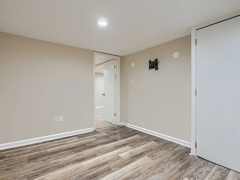 4041 Wilkens Ave #C — Photo 7