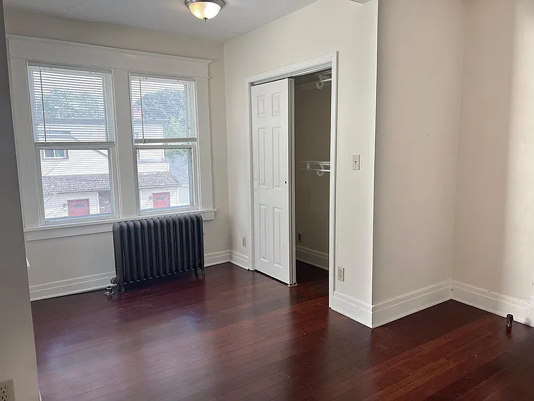 303 Richmond Ave #3 — Photo 9