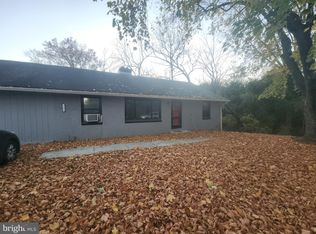 4400 Garnet Mine Rd, Upper Chichester, PA 19061