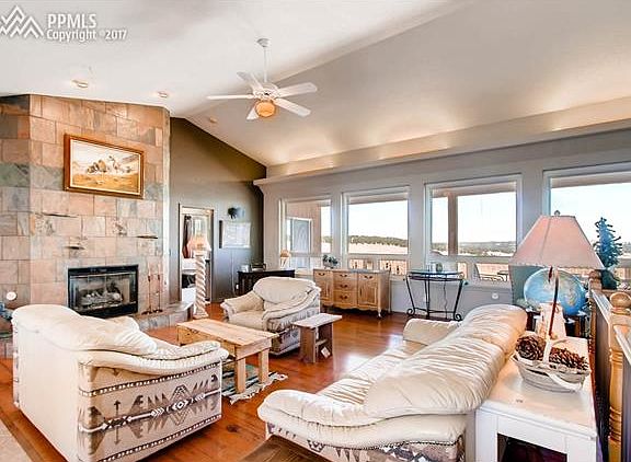 4th image of 18150 Connestoga Ct