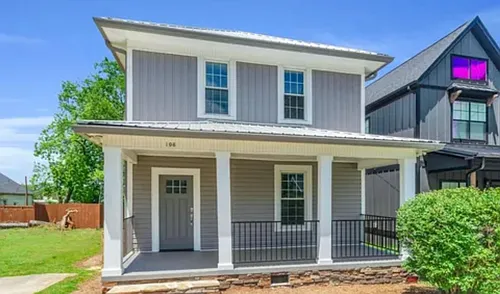 106 Grace St Photo 1