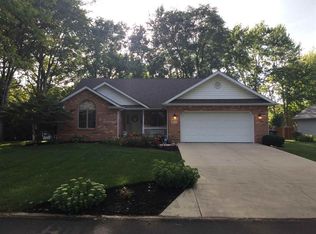 301 N Chinquapin Way, Muncie, IN