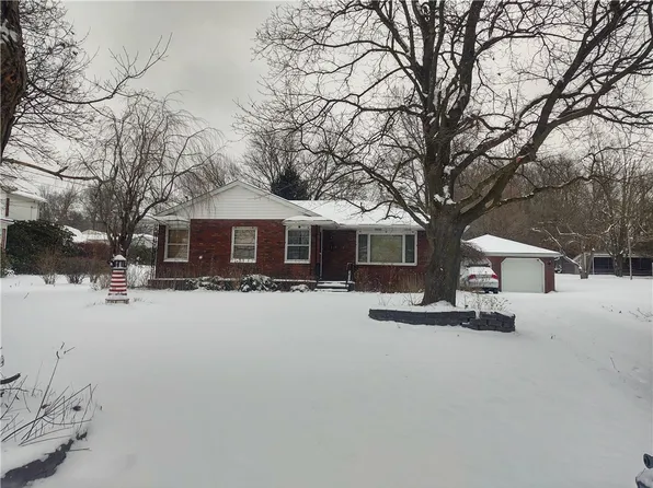 145 College Ave, Greenville, PA 16125