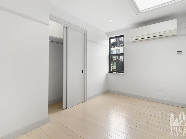 205 Avenue A #5A — Photo 20