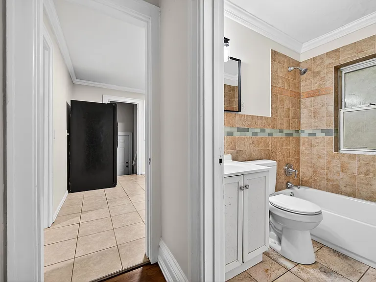 6135 Newport Ave — Photo 13