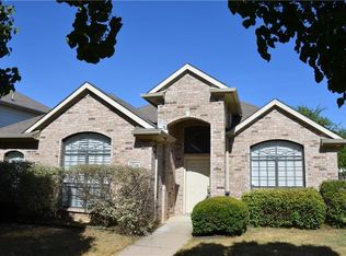 7754 Beaver Head Rd, Fort Worth, TX 76137