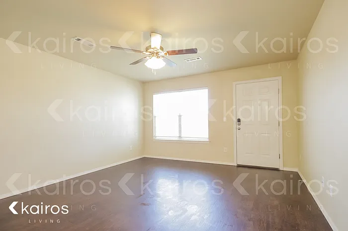 5001 Thomas St #B — Photo 3