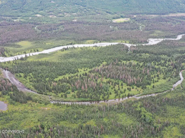 2 Road, Eagle River, AK 99577