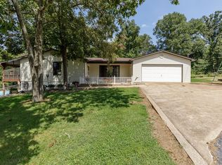 5301 Engledow Rd, De Soto, MO 63020