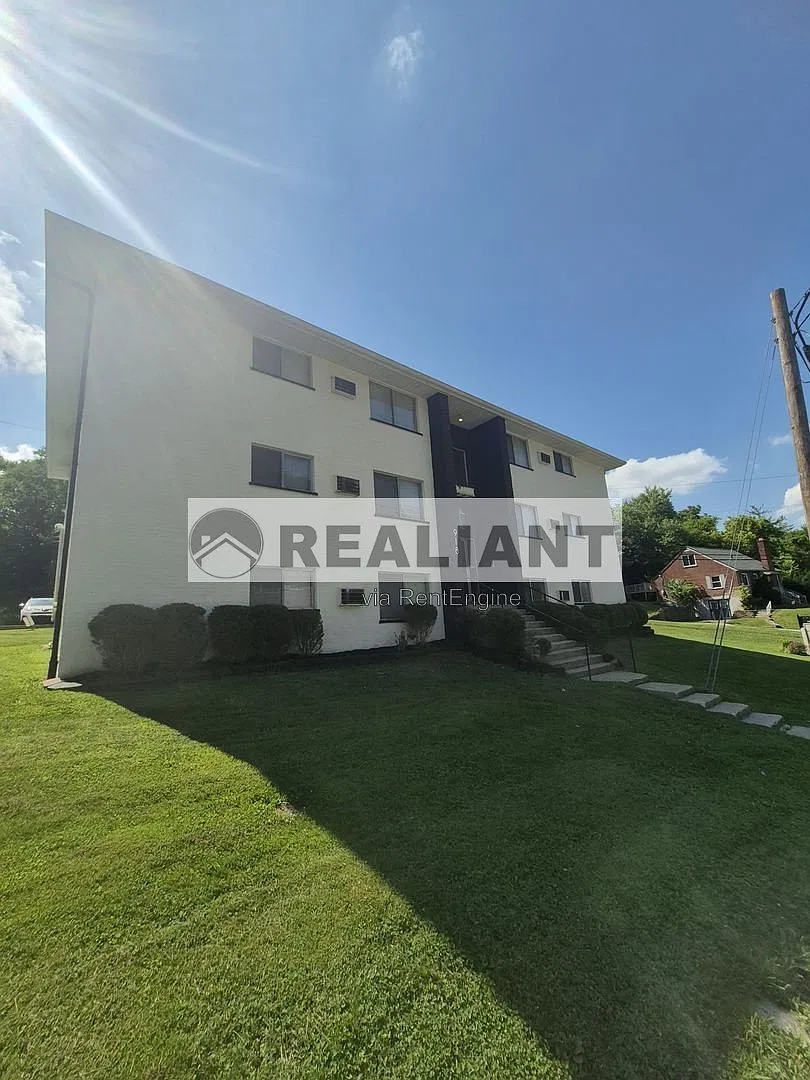 1 bed, 1.0 bath, 525 sqft, $995 — Photo 1