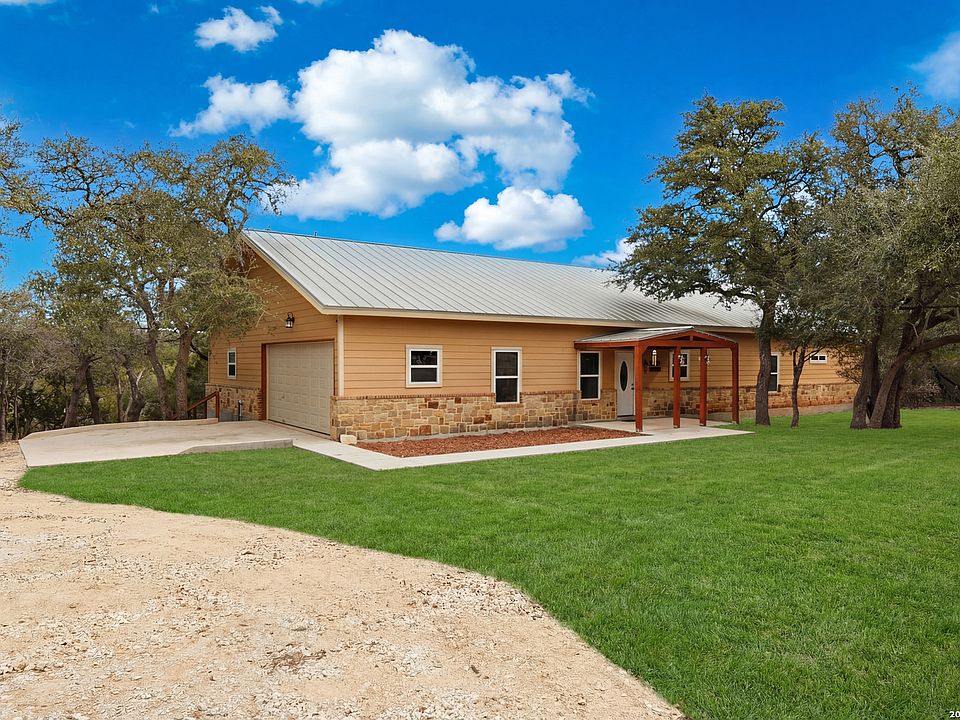 1st image of 200 Creekwood Ct
