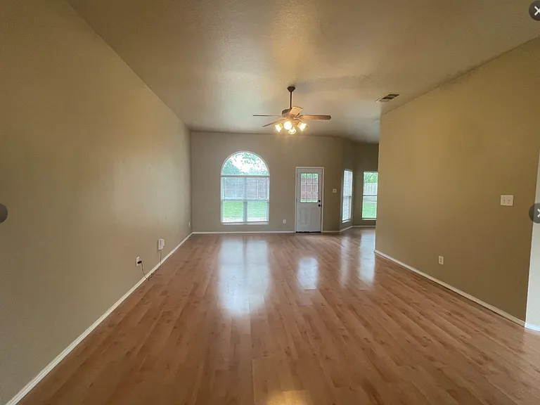 9328 Sycamore St — Photo 6