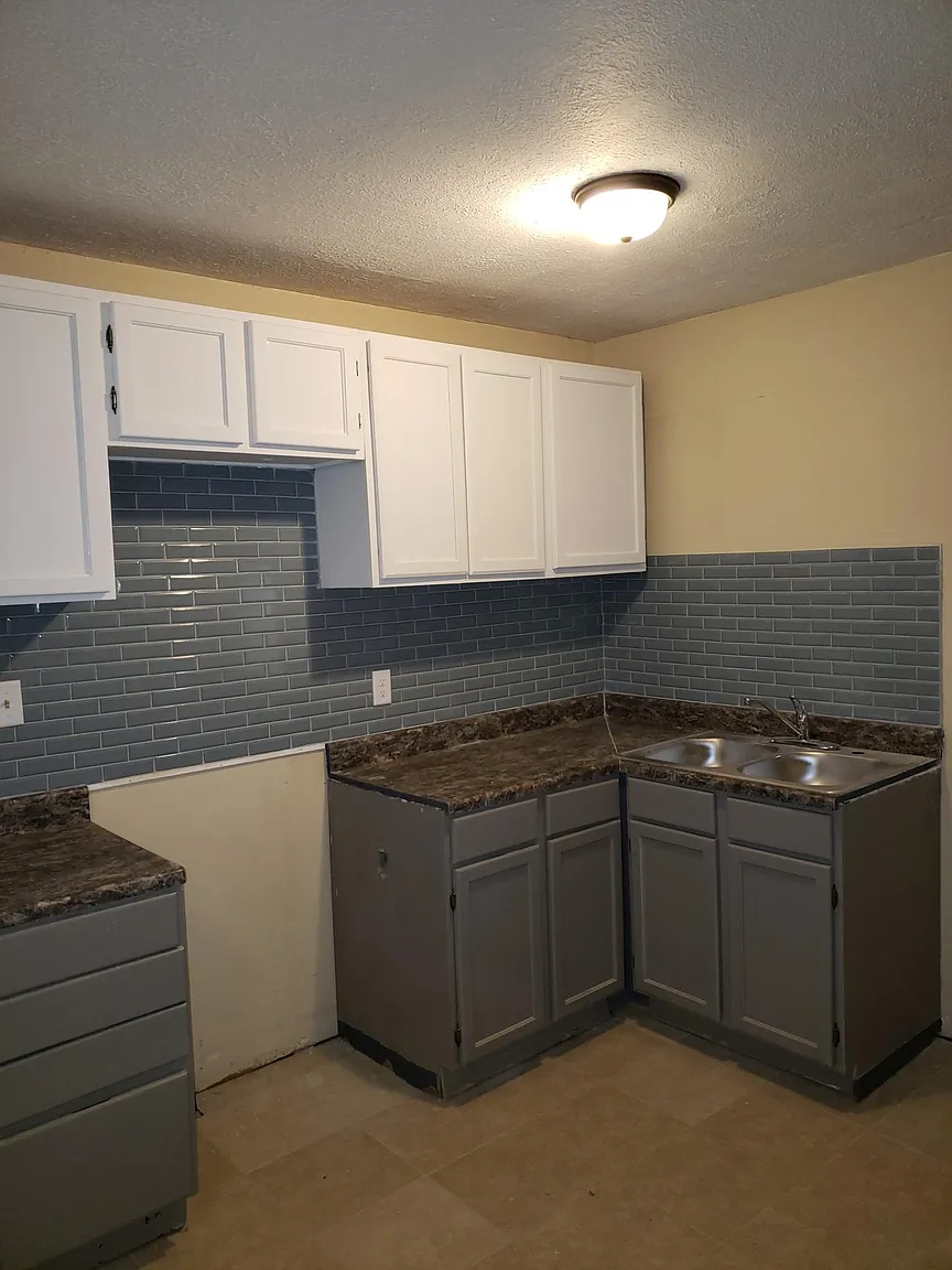 5411 Newport Rd photo 1