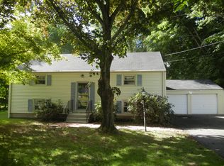 32 Alexander Rd, Milford, CT 06461