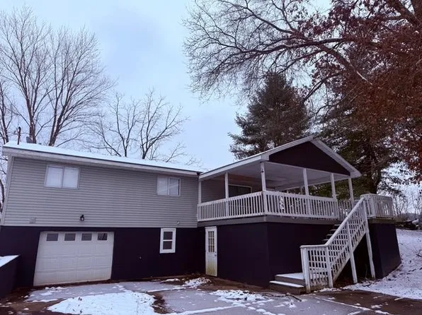 702 Starr Ave, Harrisville, WV 26362