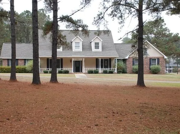 107 Christen Ln, Dothan, AL 36305