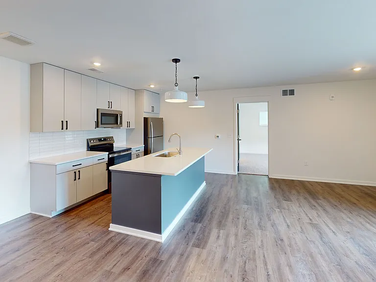 River Birch Apartment Homes — Photo 54