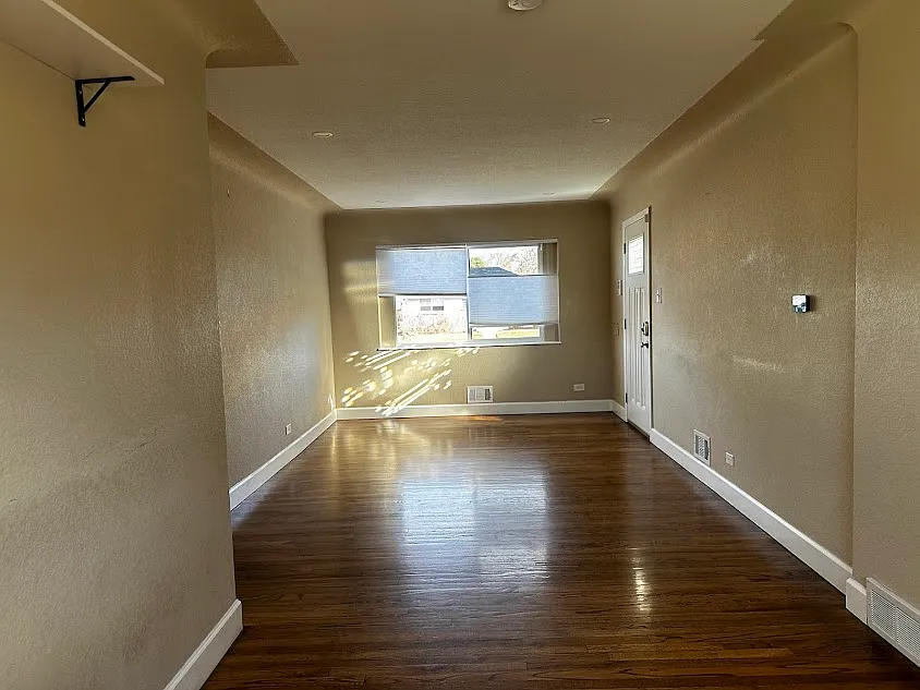 4 bed, 1678 sqft, $2,850 — Photo 3