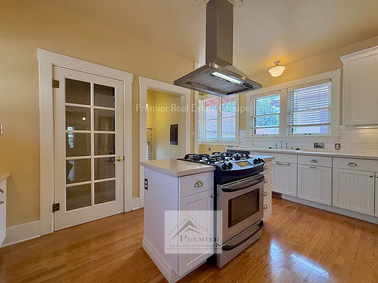 429 E San Rafael St — Photo 14