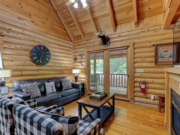 3rd image of 3140 Smoky Ridge Way