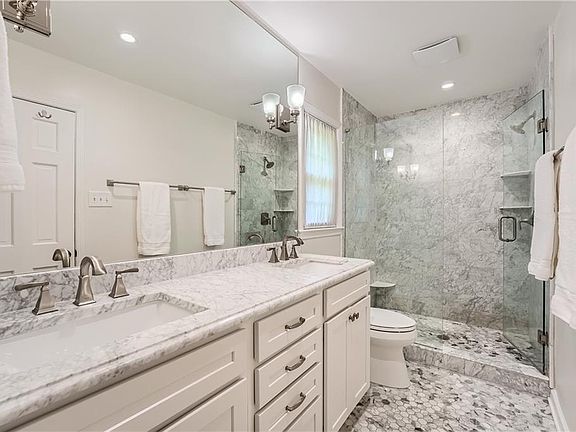 2701 W Fontainebleau Dr, Dunwoody, GA 30360 | Zillow