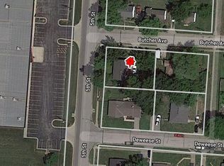 13311 5th St, Grandview, MO 64030