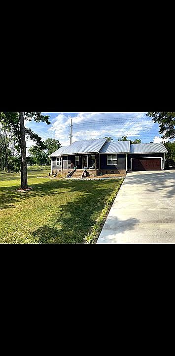 1st image of 120 Newport Dr