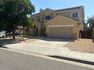 2002 Clemens Pl, San Jacinto, CA 92583