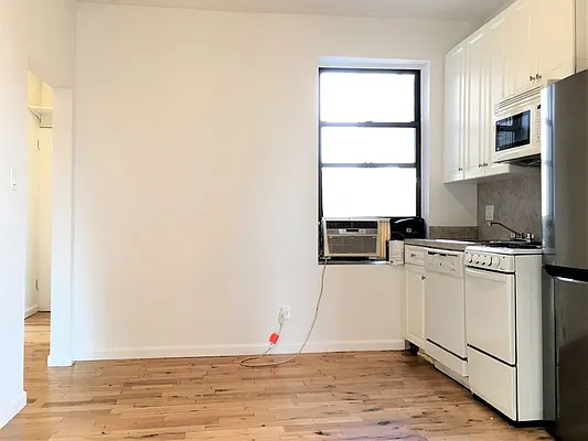 Rented by (LEGACY NOT ACTIVE) DiGiulio Group Real Estate, LLC | media 11